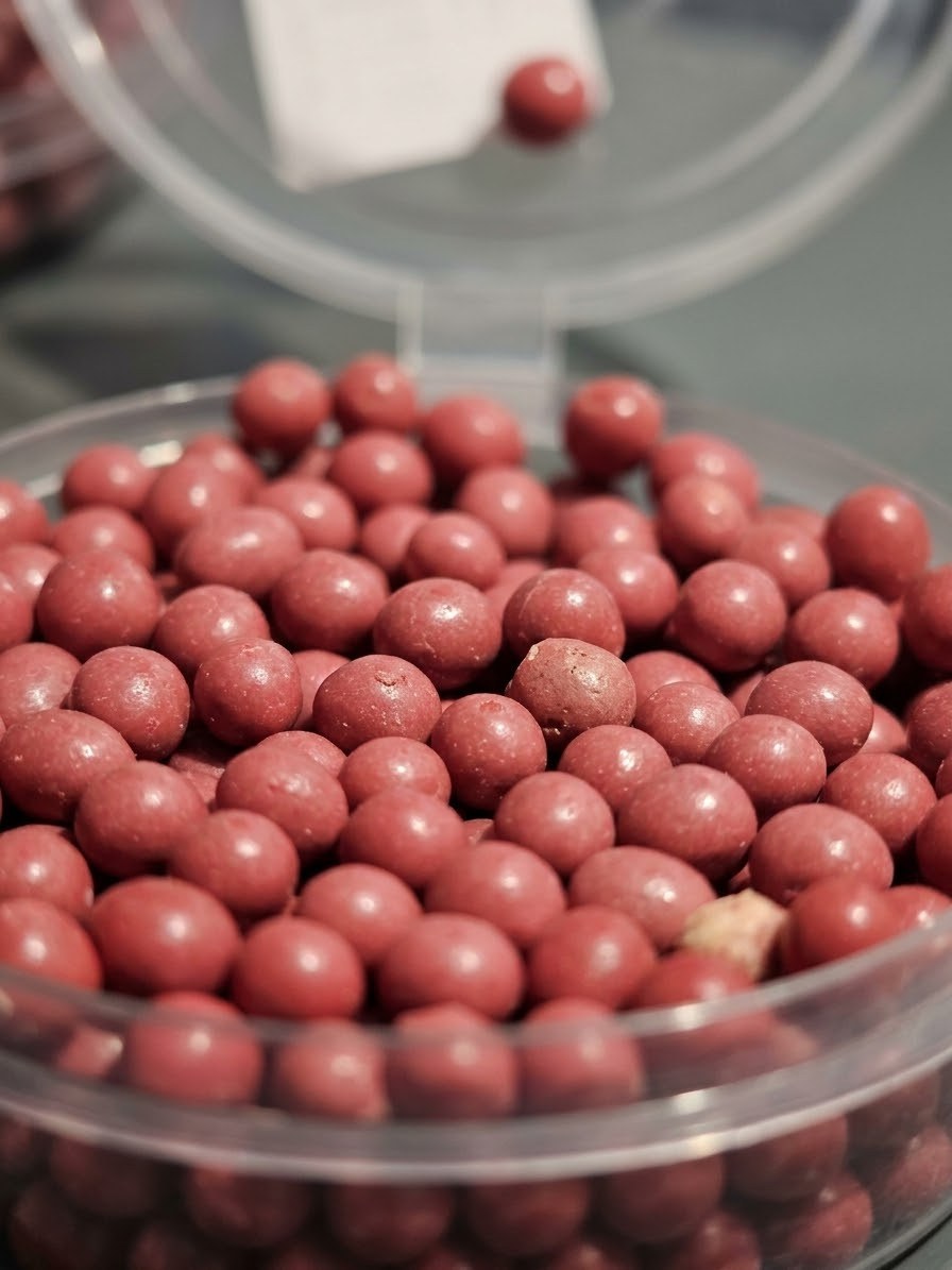 Шоколадные злаки Callebaut розовые
