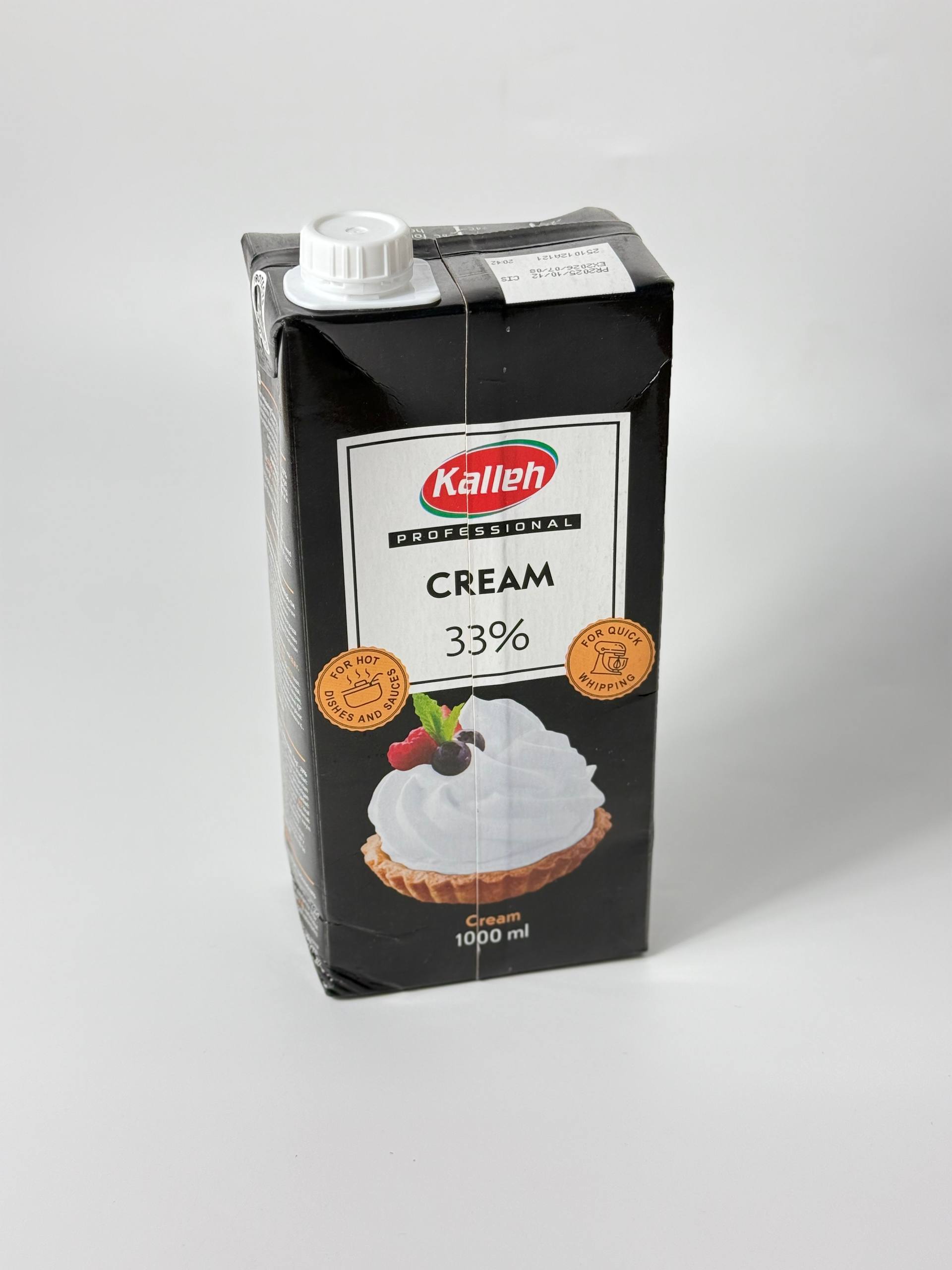 Сливки Kalleh 33% 1л